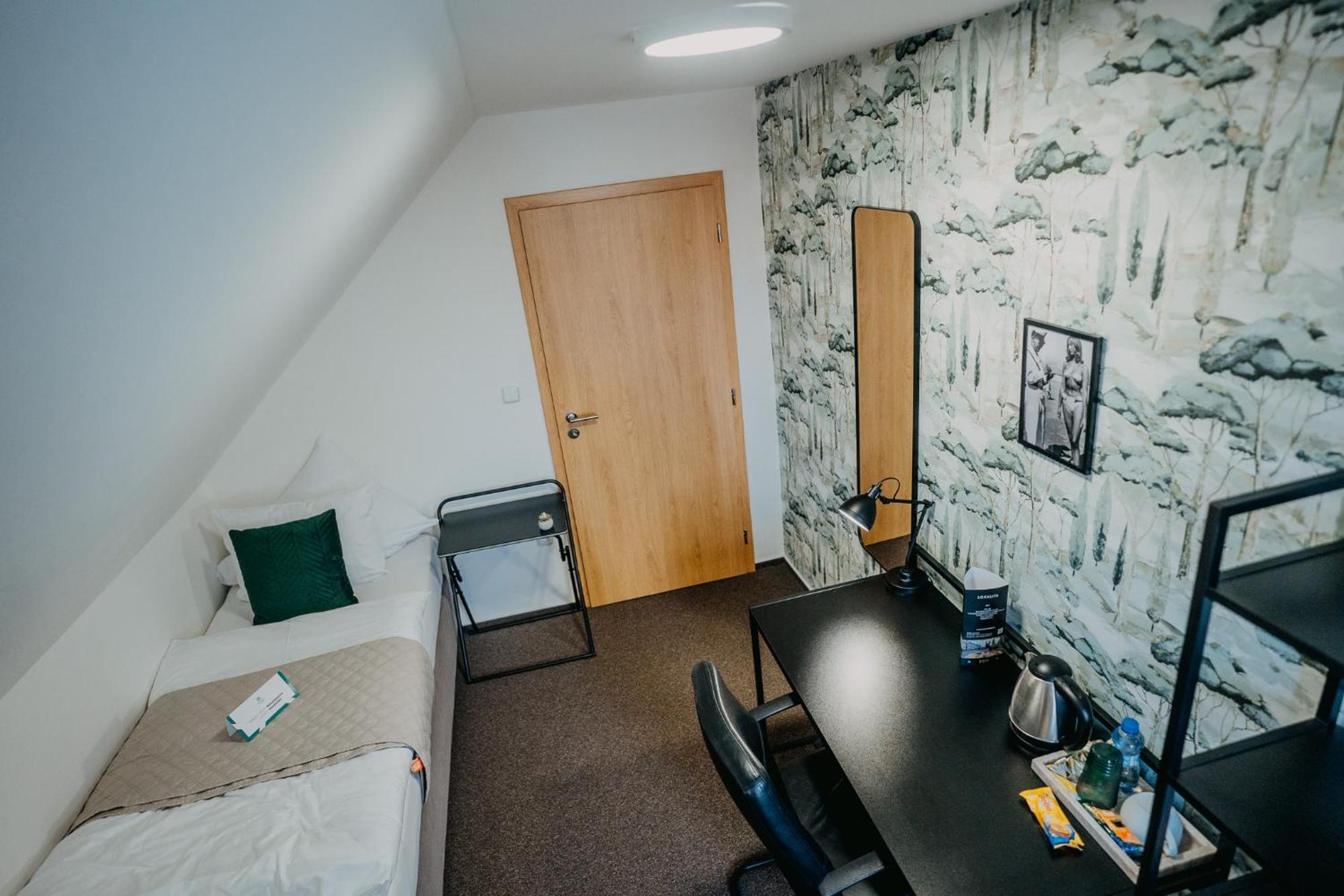House Hotel Hradec Kralove Exterior photo